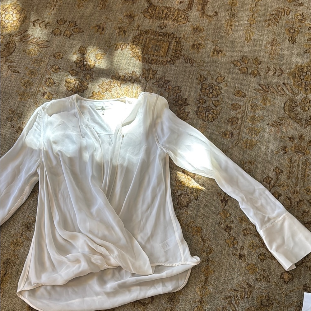 Elegant White Women's silk Blouse